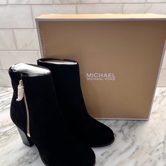 Michael Michael Kors Frenchie Bootie Black Size 5 - Picture 2 of 11
